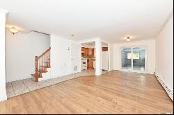 920 Broadway #16, Woodmere NY 11598