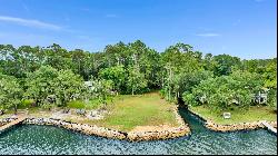 6618 E Bay Blvd, Gulf Breeze FL 32563