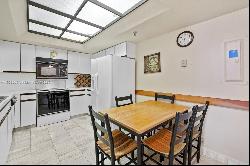 520 Brickell Key Dr Unit A1503, Miami FL 33131