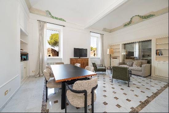 Exclusive apartment in Via di Porta Pinciana