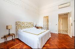 Exclusive apartment in Via di Porta Pinciana