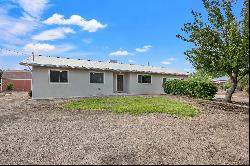 8 Silva Road, Los Lunas NM 87031