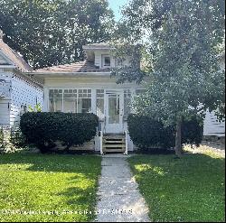 312 Isbell Street, Lansing MI 48910