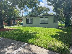 4514 Lake Lawne Avenue, Orlando FL 32808