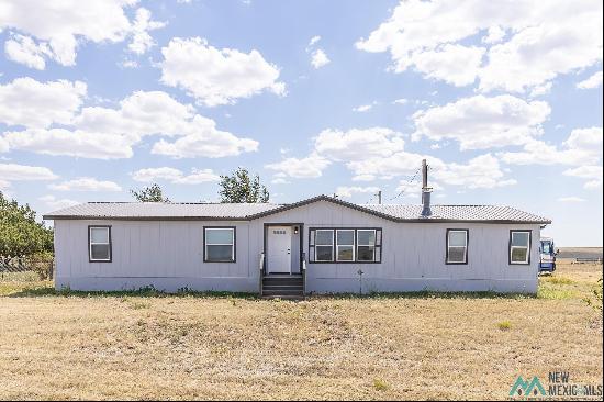 1157 State Road 275, Broadview NM 88120