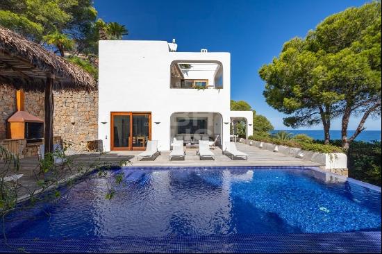 Ibiza Style Villa for Sale in Les Rotes, Denia – Panoramic Sea V, Dénia 03700