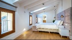 Superb duplex apartment with roof terrace for sale in Palma de M, Palma de Mallorca 07012