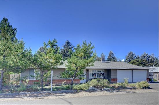 486 RIDGE DR Gearhart, OR 97138