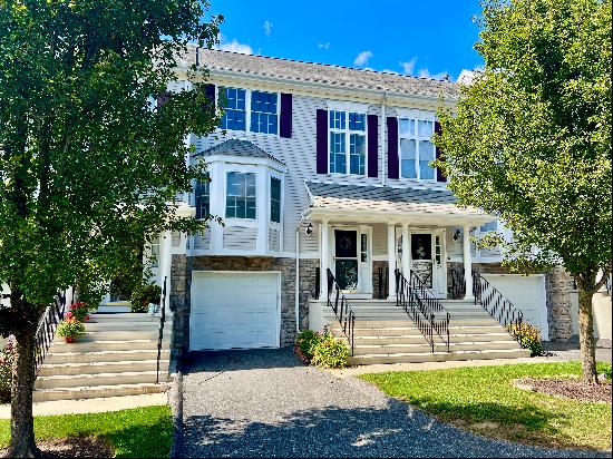 Beautiful Townhouse