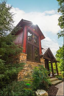 Luxury Blue Ridge Mountain Retreat