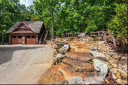 Luxury Blue Ridge Mountain Retreat