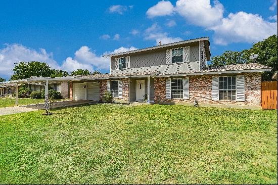 5039 Prince Valiant Drive, San Antonio, TX 78218