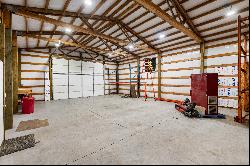 30X40 SHOP, RV PARKIING, CORNER LOT!