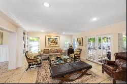 250 Greenwood Drive, Key Biscayne, FL