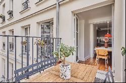 Paris 9th District – A bright 4-room apartment with a terrace