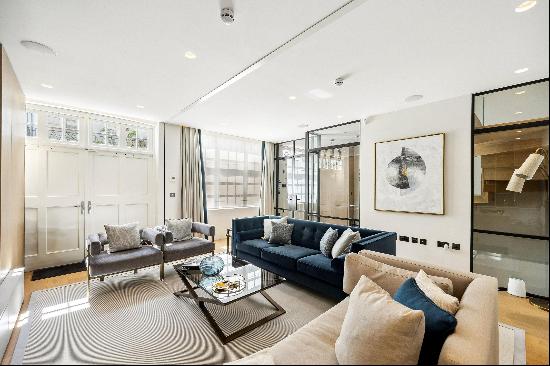 3-Bedroom High-Spec Mews House in the Heart of the Belgravia