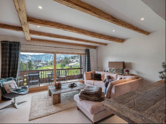 Beautifully renovated four bedroom apartment for sale in the heart of Courchevel 1850.