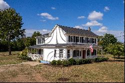 A Picturesque Farmstead with Endless Possibilities