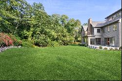 Sophisticated Newly Built Colonial in Red Coat Neighborhood