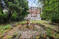 Bright and Beautifully Renovated Apartment in St John’s Wood