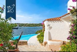 Wonderful luxury villa with swimming pool and sunbathing area for sale in Costa Smeralda