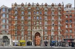 Luxury family home on Victoria Street