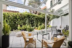 BIARRITZ, CHARMING HOUSE BUILT IN THE THIRTIES OF 180 sqm