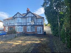 Galleywood Road, Chelmsford, Essex, Csqm 8AA