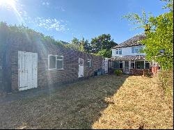 Galleywood Road, Chelmsford, Essex, Csqm 8AA