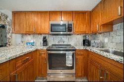 Remodeled 1 Bed 2 Bath South Kihei Condo Across Beach