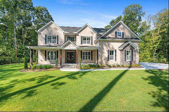 Beautiful Move-in Ready Private Estate Near Bell Park