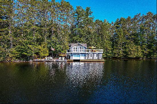 Lake of Bays Stunner