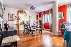 Renovated Aartment in Plaza Nueva