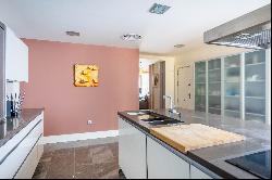 Renovated Aartment in Plaza Nueva