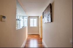 Renovated Aartment in Plaza Nueva