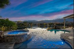 Stunning Lake Front Home In Rancho Mirage