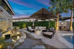 Stunning Lake Front Home In Rancho Mirage