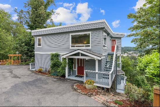 Updated Kirkland Rental