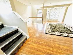 NANUET, NY CONDO IN THE HAMLETS-KNOLLS EAST II