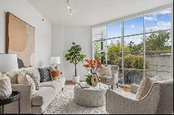 Spacious Lower Pacific Heights Condo