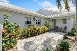 1335 Old Oak LN, Naples FL 34110