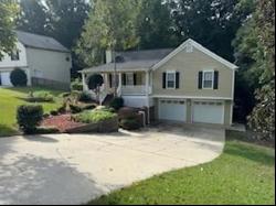 178 Seals Drive, Dallas GA 30157