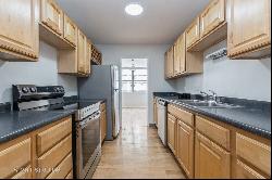 6301 N Sheridan Road #14-O, Chicago IL 60660