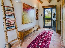 120 Los Cordovas Rd, Ranchos De Taos NM 87557