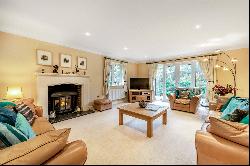 Clumps Road, Lower Bourne, Farnham, Surrey, GU10 3HF