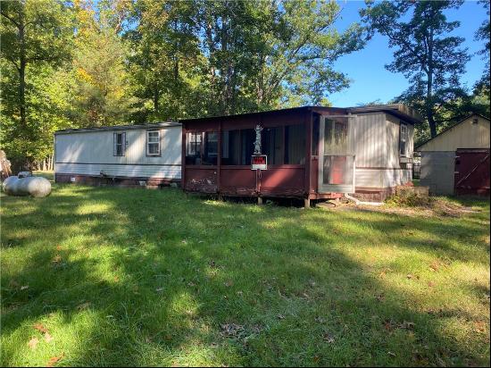 1474 Bucktail Road, Shenango-Cra PA 16134