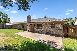 2428 Meadow Creek, Bedford TX 76021