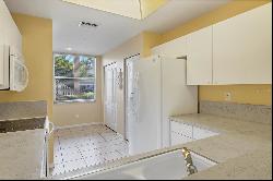 4640 Tower Hill Lane #2316, Sarasota FL 34238