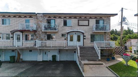 5250 5254 Rue Chatelet, Montreal (Saint-Leonard) QC H1R1W5