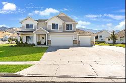 86 N 1000 E, Hyde Park UT 84318